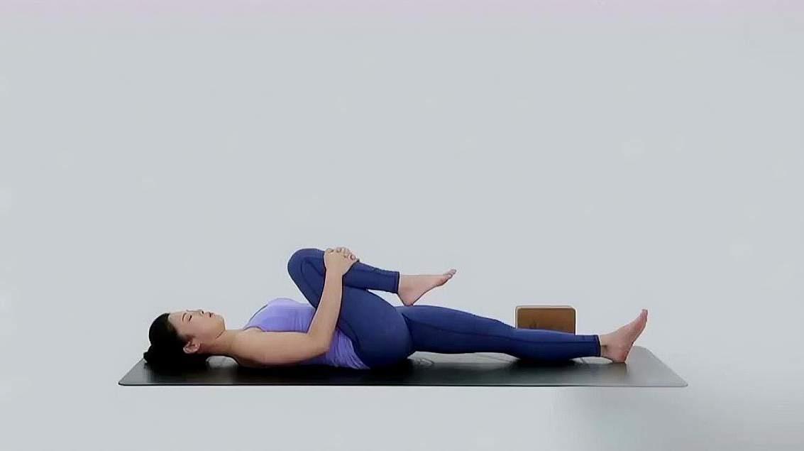 瑜伽視頻教程初級在家練全套視頻教程