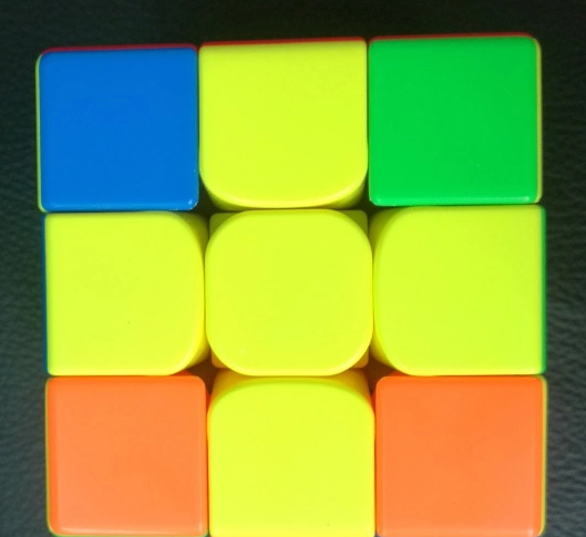 魔方教程公式圖解新手入門-魔方口訣7步還原法圖解