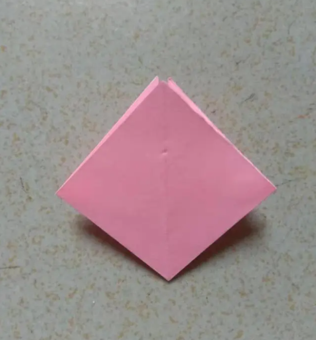 蝴蝶結折紙教程圖解-蝴蝶結的折紙方法步驟