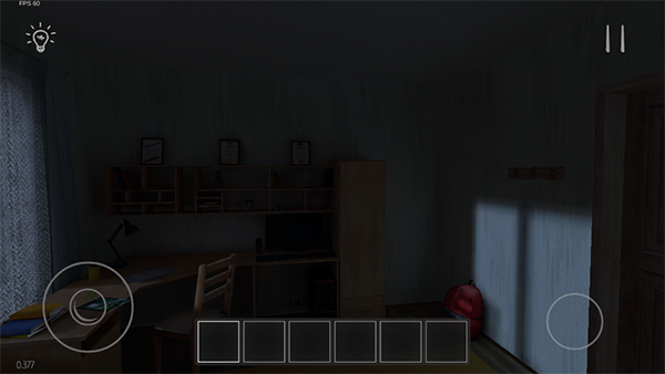 學(xué)生潛行逃亡