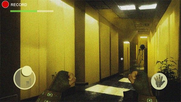 逃離密室生存(escape the backrooms)